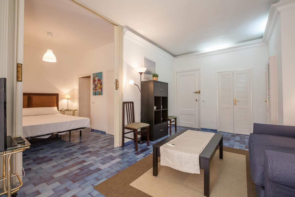 Apartment Boutique Center Sevilla Exteriör bild